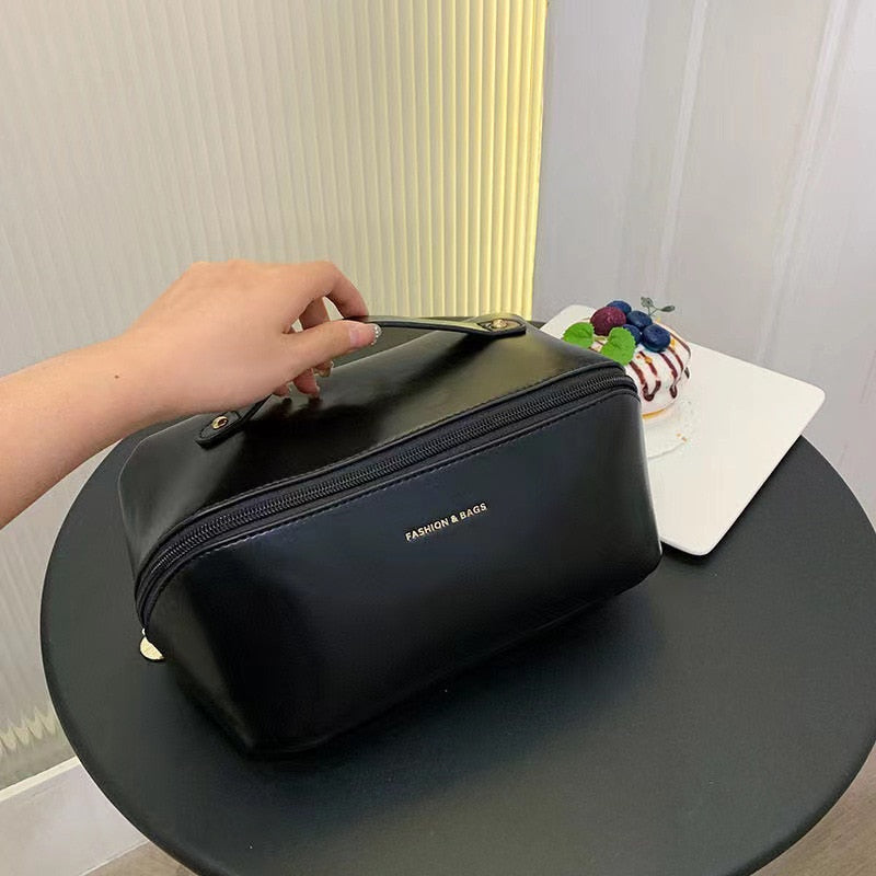 VersaPouch™ Travel Makeup Bag