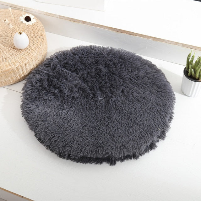 Plush Velvet Round Bed