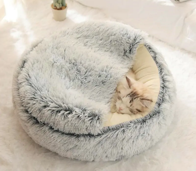 Self-Warming Plush Pet Bed