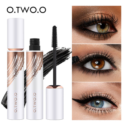 O.TWO.O™ Waterproof Black Mascara